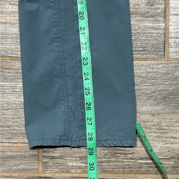 KÜHL Women’s Hiking Pants - EUC - Size 2 SHORT - Picture 14 of 15